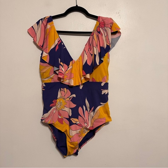 Trina Turk Breeze Ruffle One Piece Swimsuit Navy Floral size 14 - Picture 3 of 6